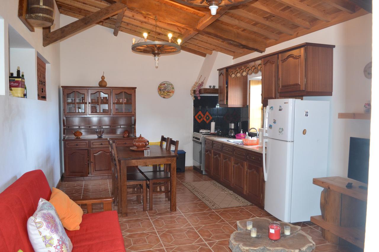 Adega Mendes Villa Porto Martins ภายนอก รูปภาพ